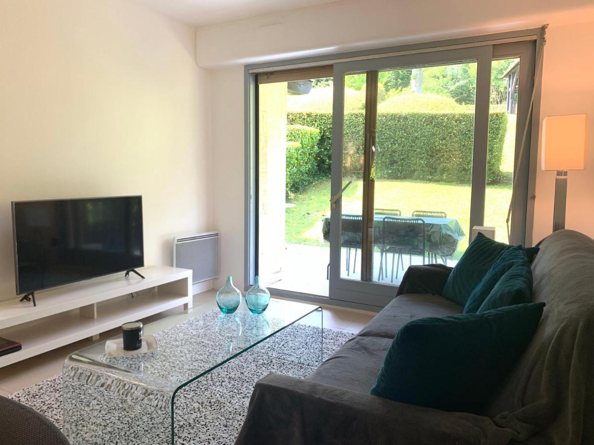 Rez-De-Jardin - Residence Avec Piscine - דוביל מראה חיצוני תמונה